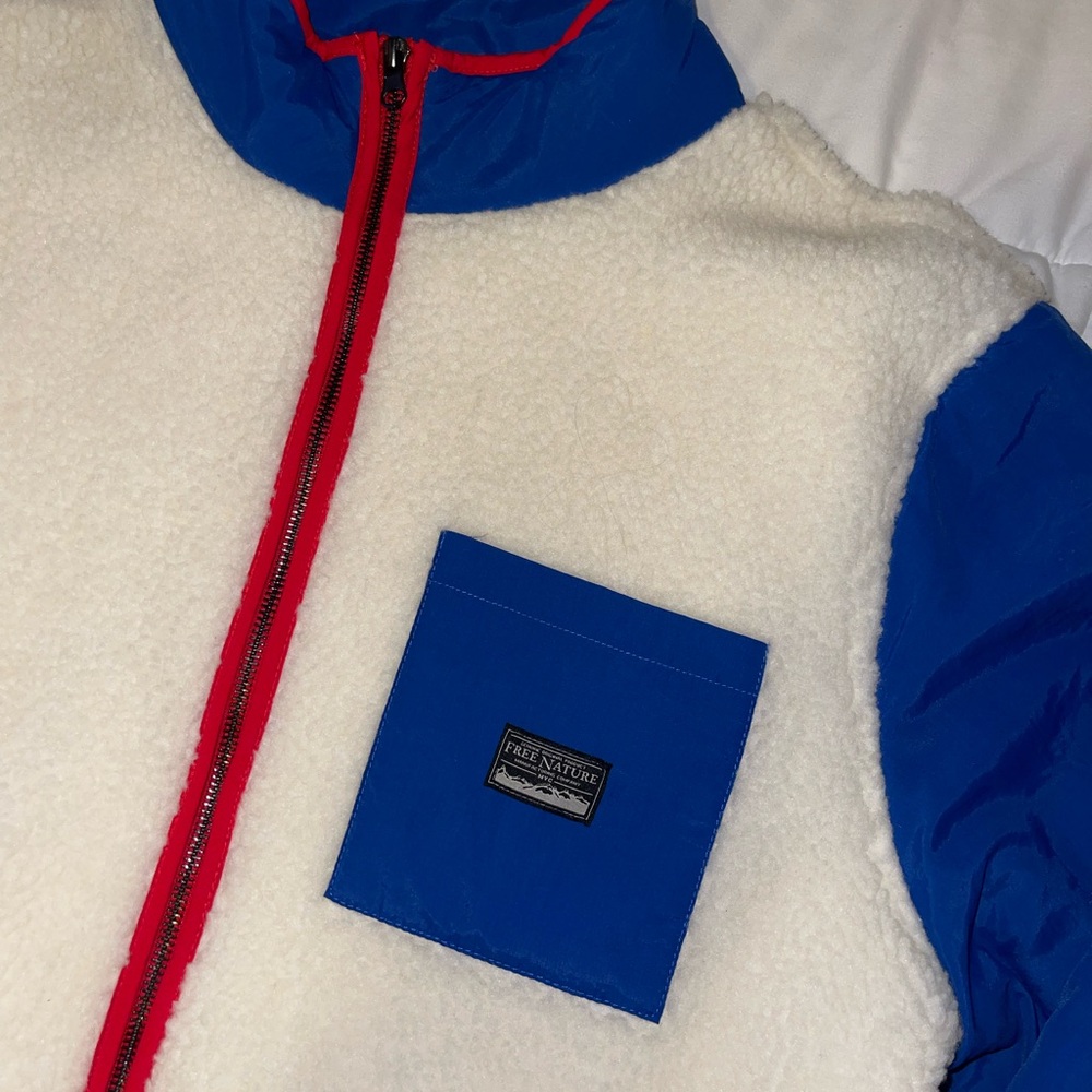 Blue and White Men's Puffer Jacket with Red Accents